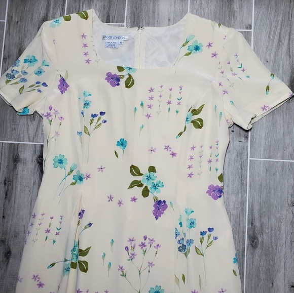 VINTAGE Silk Floral Tea Dress Size 12 - Picture 12 of 12